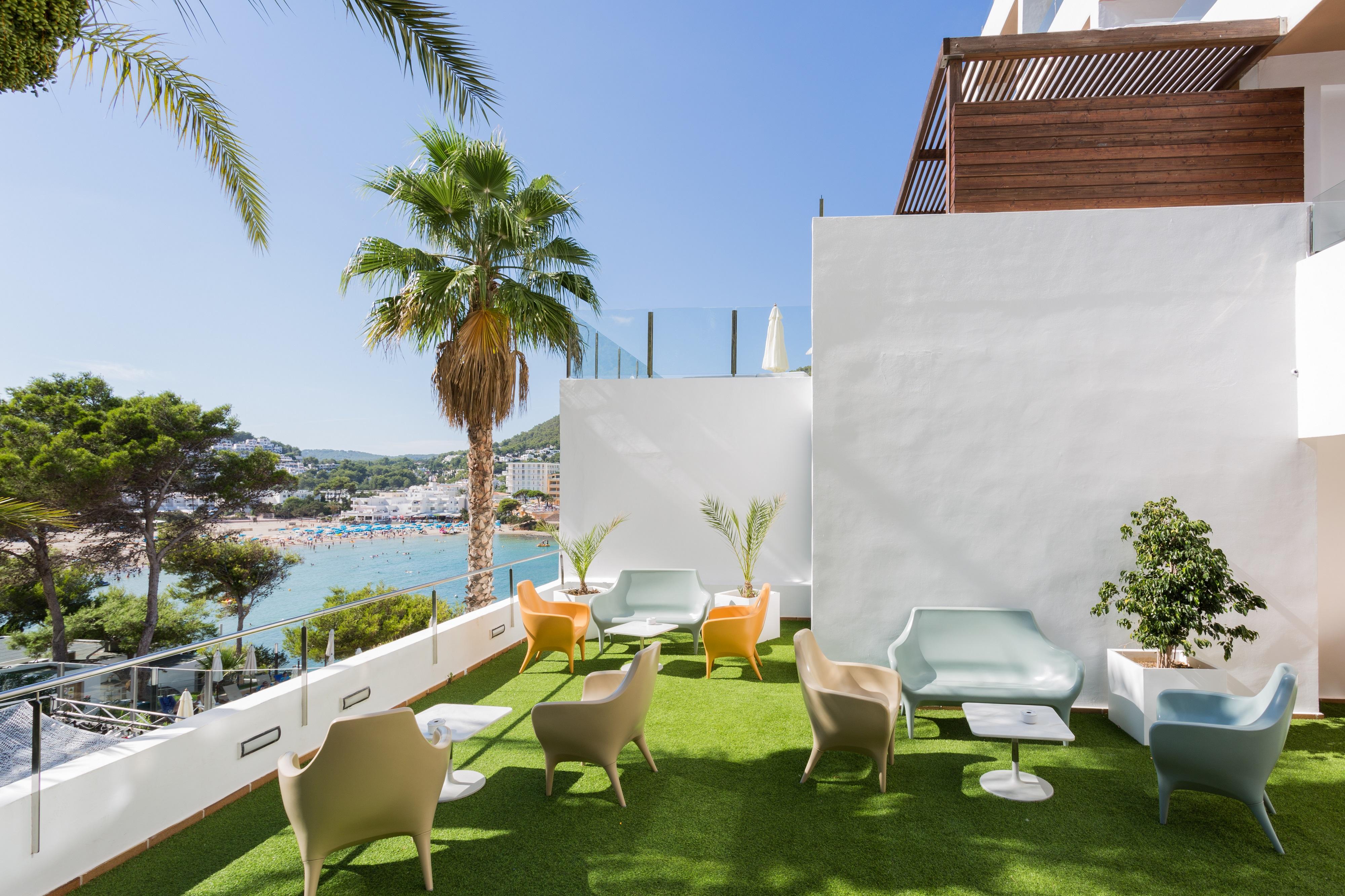 Palladium Hotel Cala Llonga - Adults Only 외부 사진