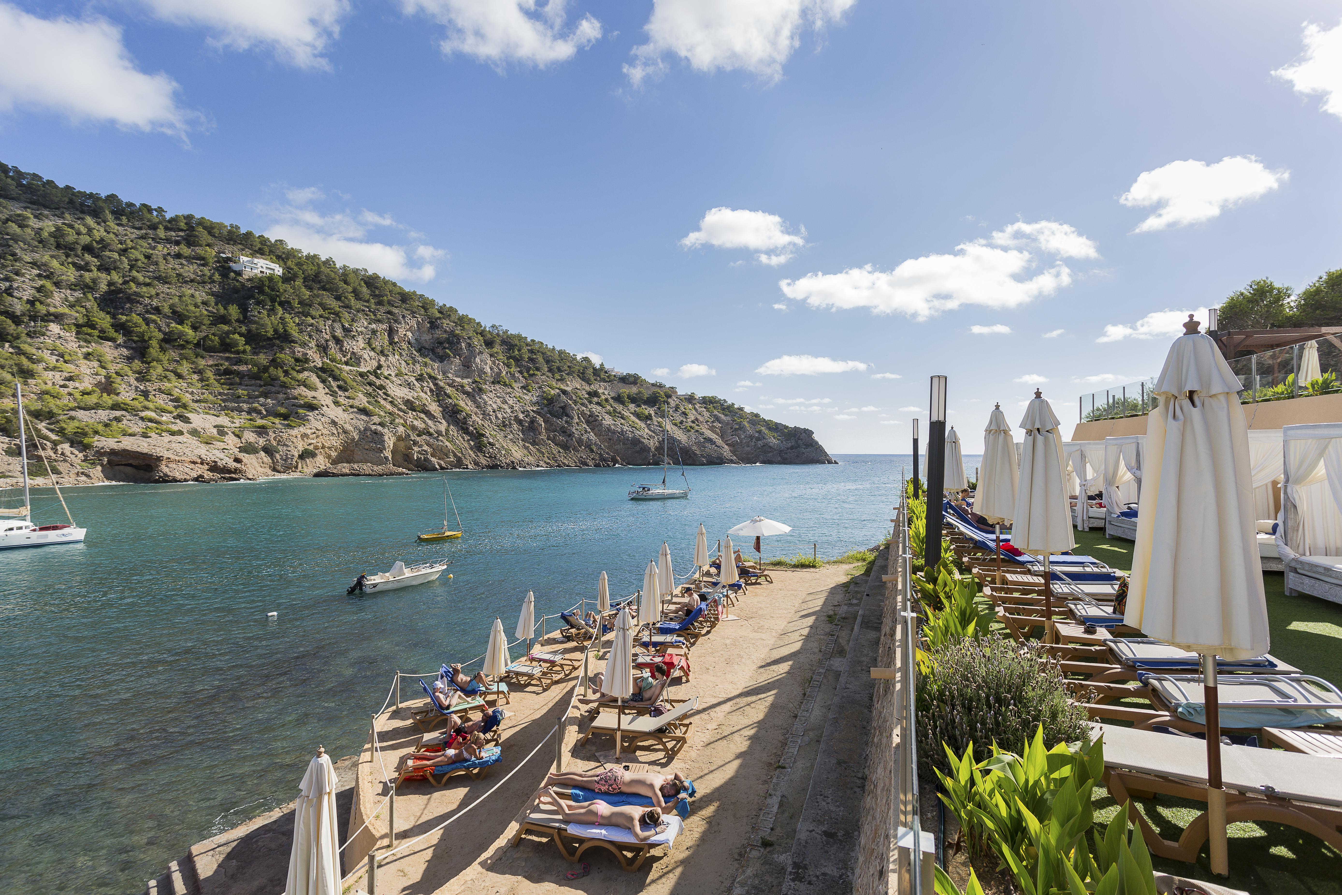 Palladium Hotel Cala Llonga - Adults Only 외부 사진
