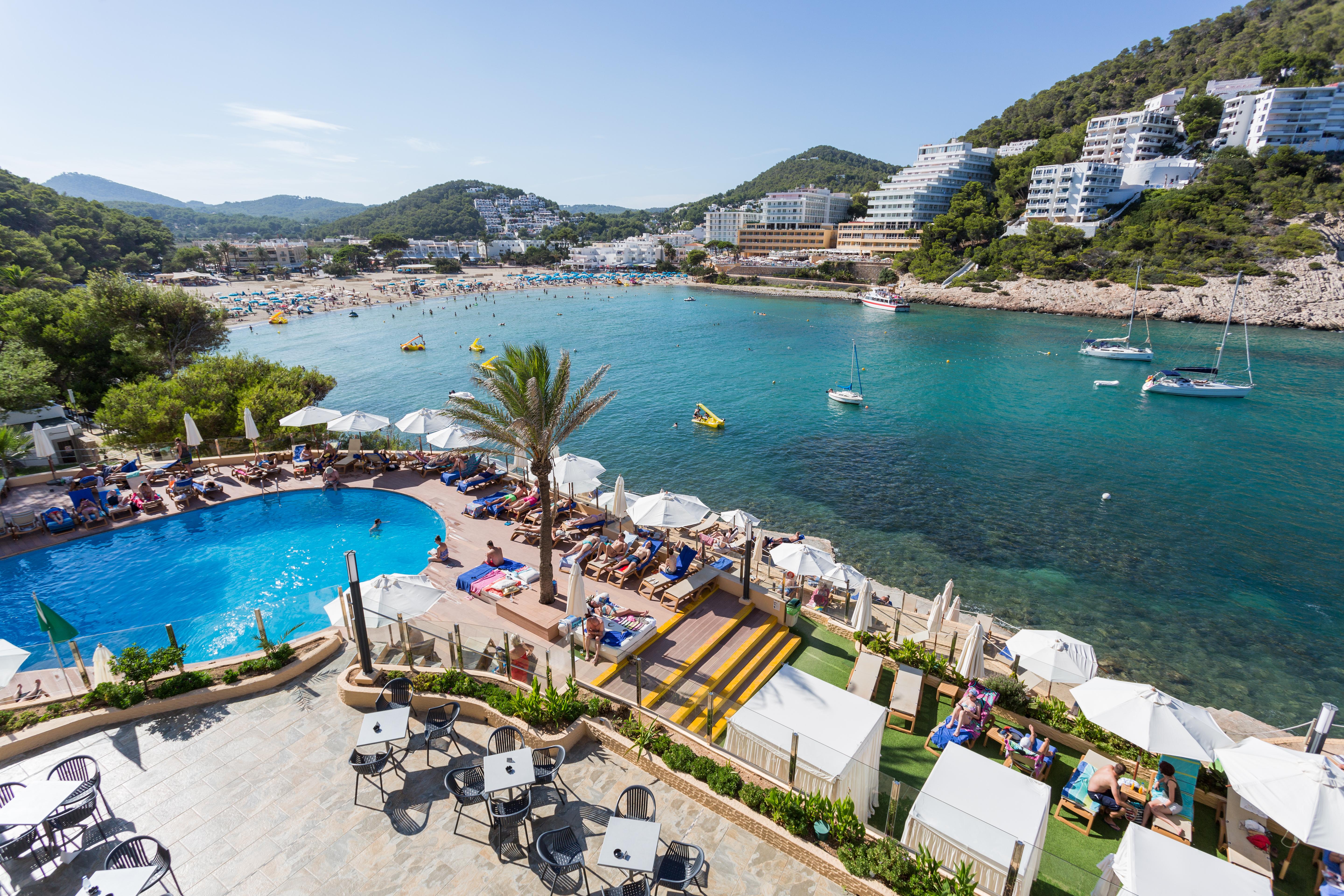 Palladium Hotel Cala Llonga - Adults Only 외부 사진