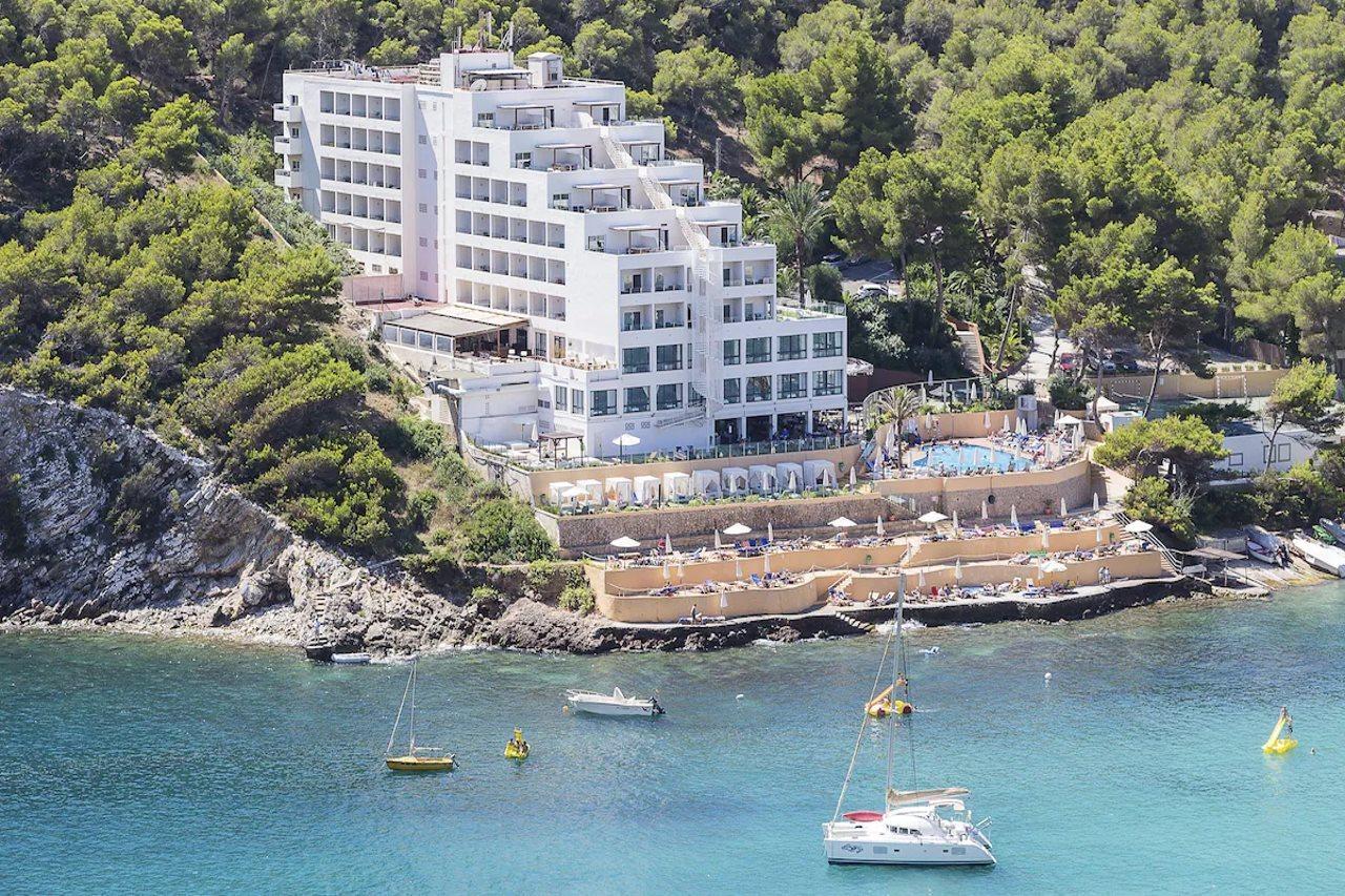 Palladium Hotel Cala Llonga - Adults Only 외부 사진