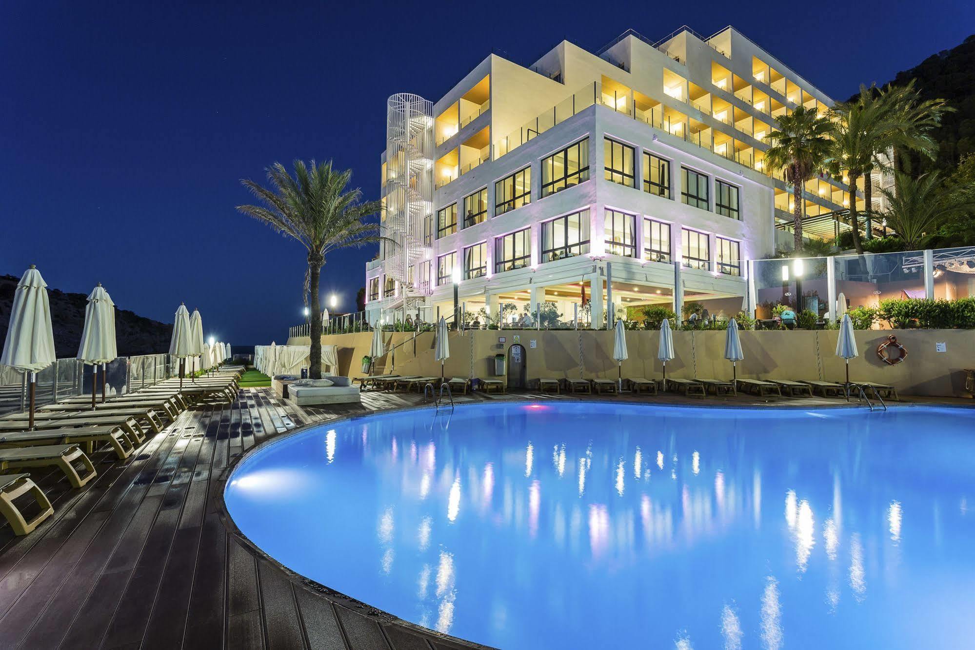 Palladium Hotel Cala Llonga - Adults Only 외부 사진